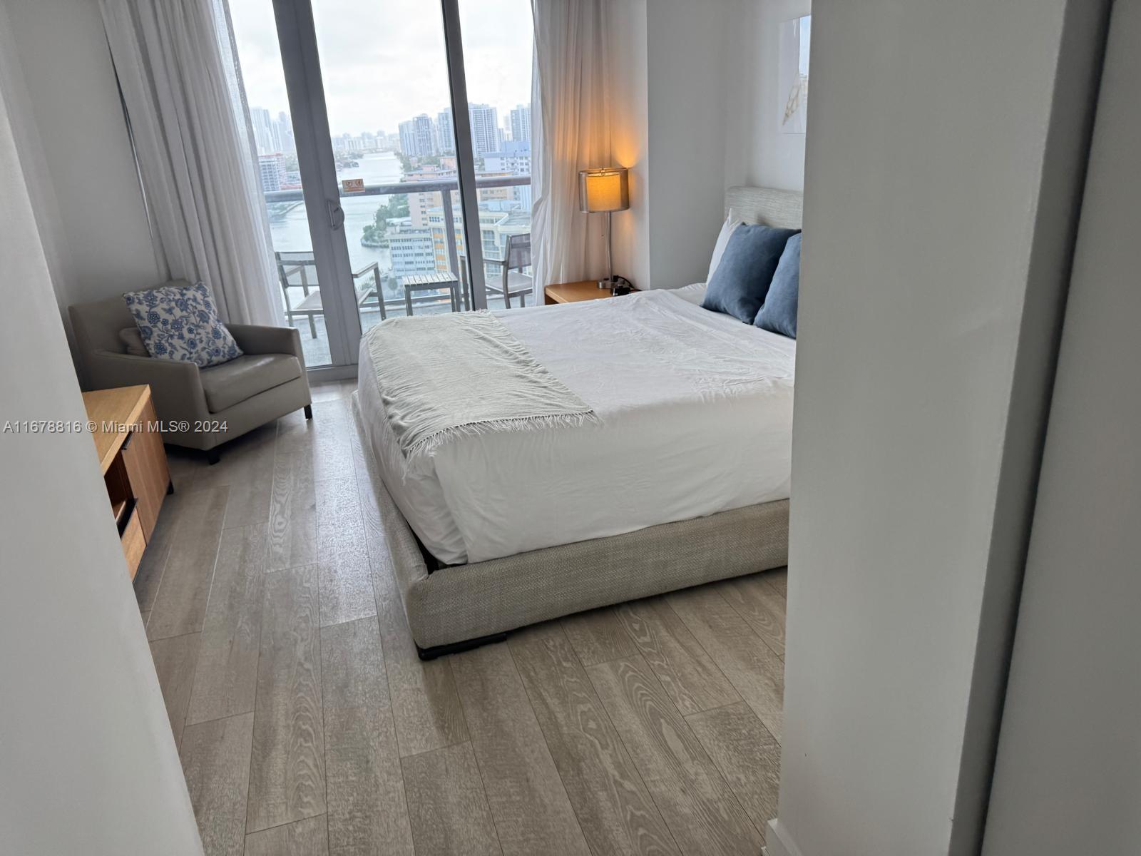 BEACHWALK CONDOMINIUM - Residential