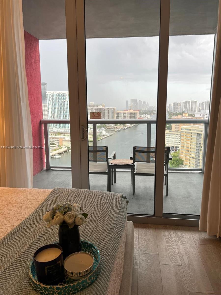 BEACHWALK CONDOMINIUM - Residential