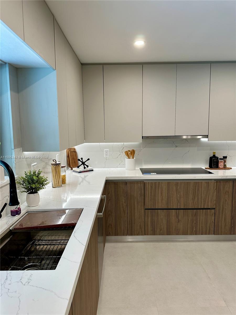 B-R SUB - Residential