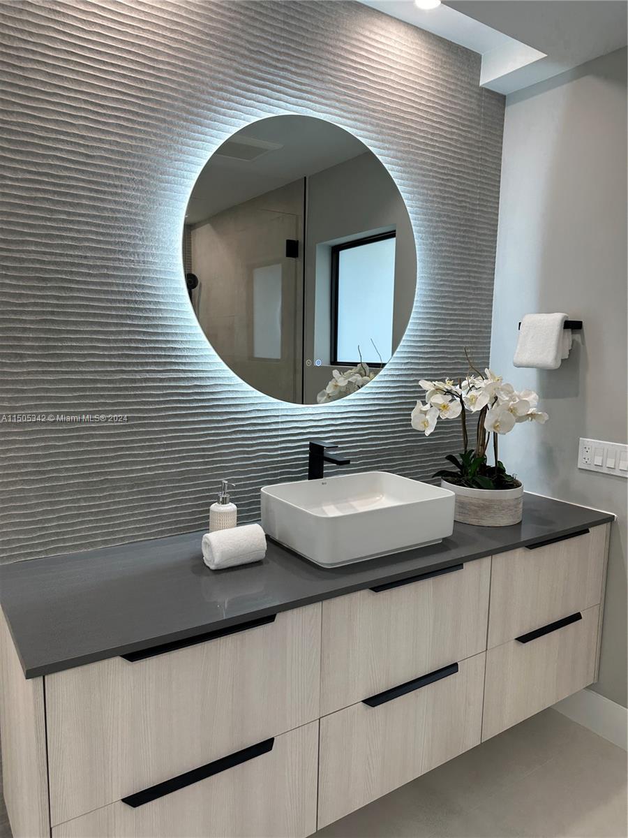 B-R SUB - Residential