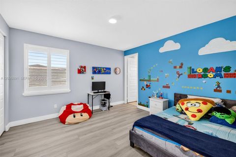 Tiny photo for 10566 N Lago Vista Cir, Parkland, FL 33076 (MLS # A12026891)