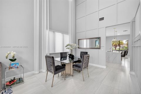 Tiny photo for 10566 N Lago Vista Cir, Parkland, FL 33076 (MLS # A12026891)