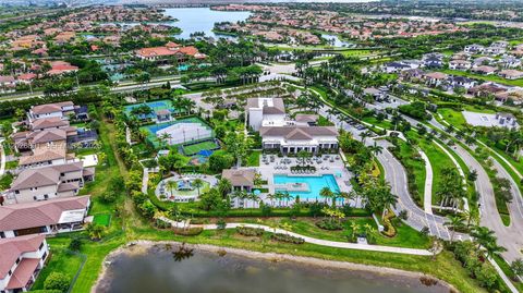 Tiny photo for 10566 N Lago Vista Cir, Parkland, FL 33076 (MLS # A12026891)
