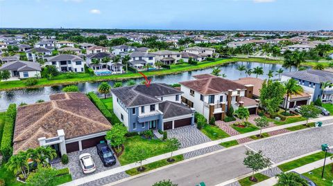 Tiny photo for 10566 N Lago Vista Cir, Parkland, FL 33076 (MLS # A12026891)