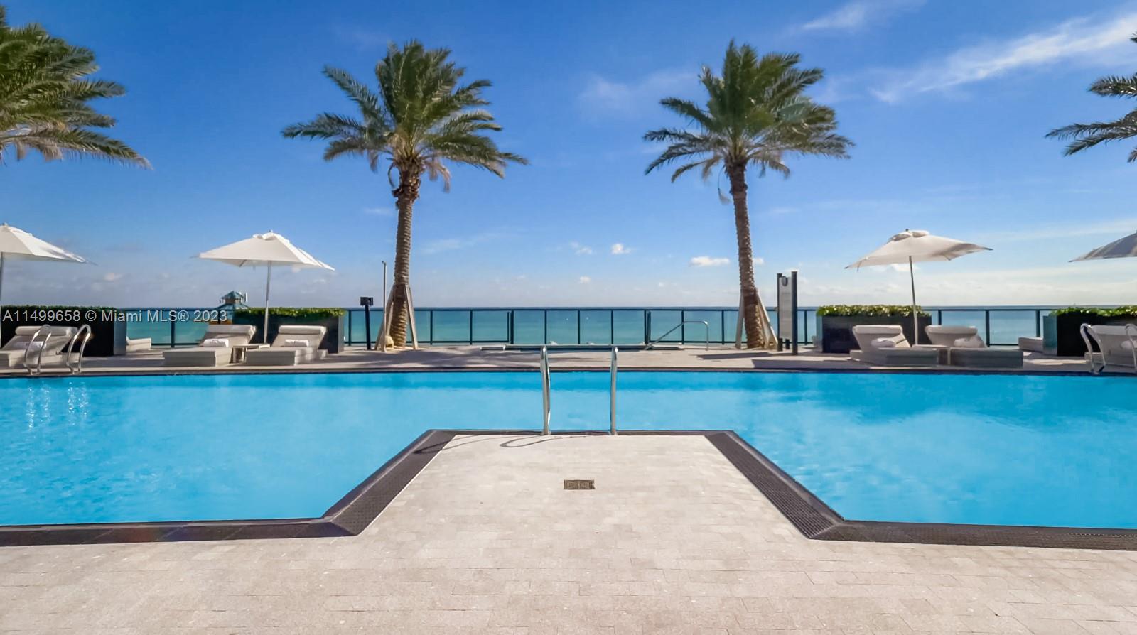 18555 COLLINS AVENUE COND - Residential