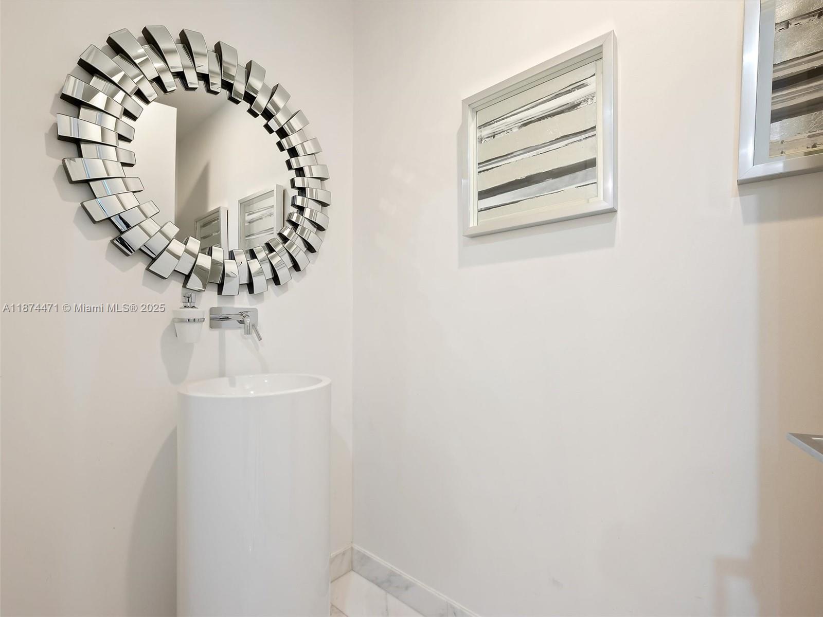 OCEANA BAL HARBOUR CONDO - Residential Lease