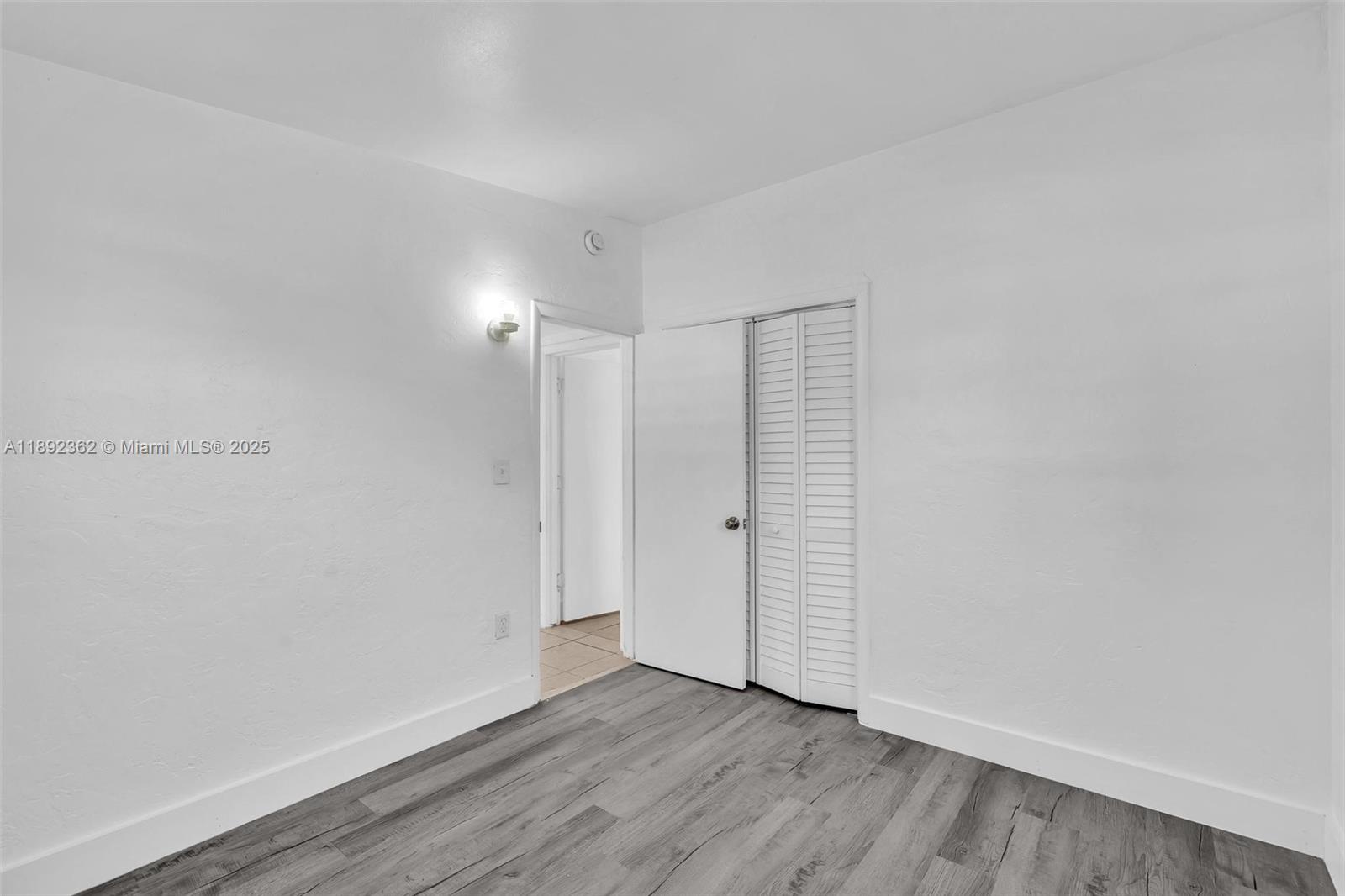 BOULEVARD GARDENS - Residential Lease