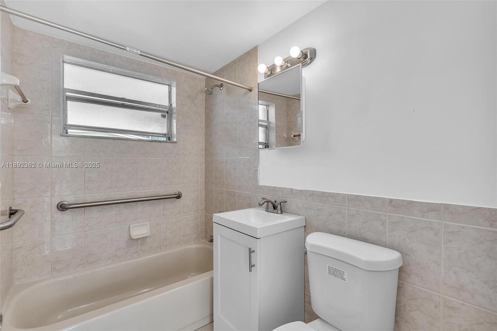 BOULEVARD GARDENS - Residential Lease