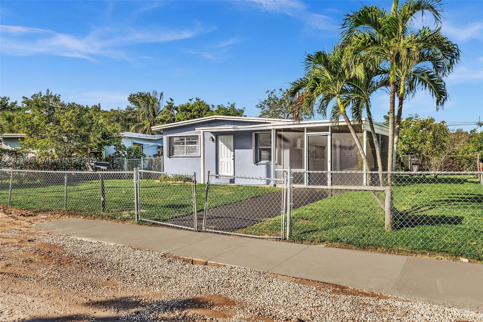 BOULEVARD GARDENS - Residential Lease