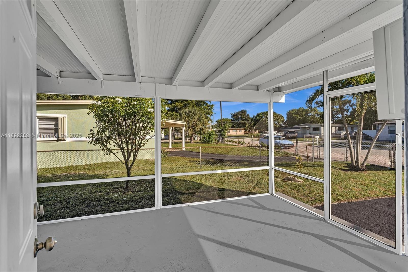 BOULEVARD GARDENS - Residential Lease