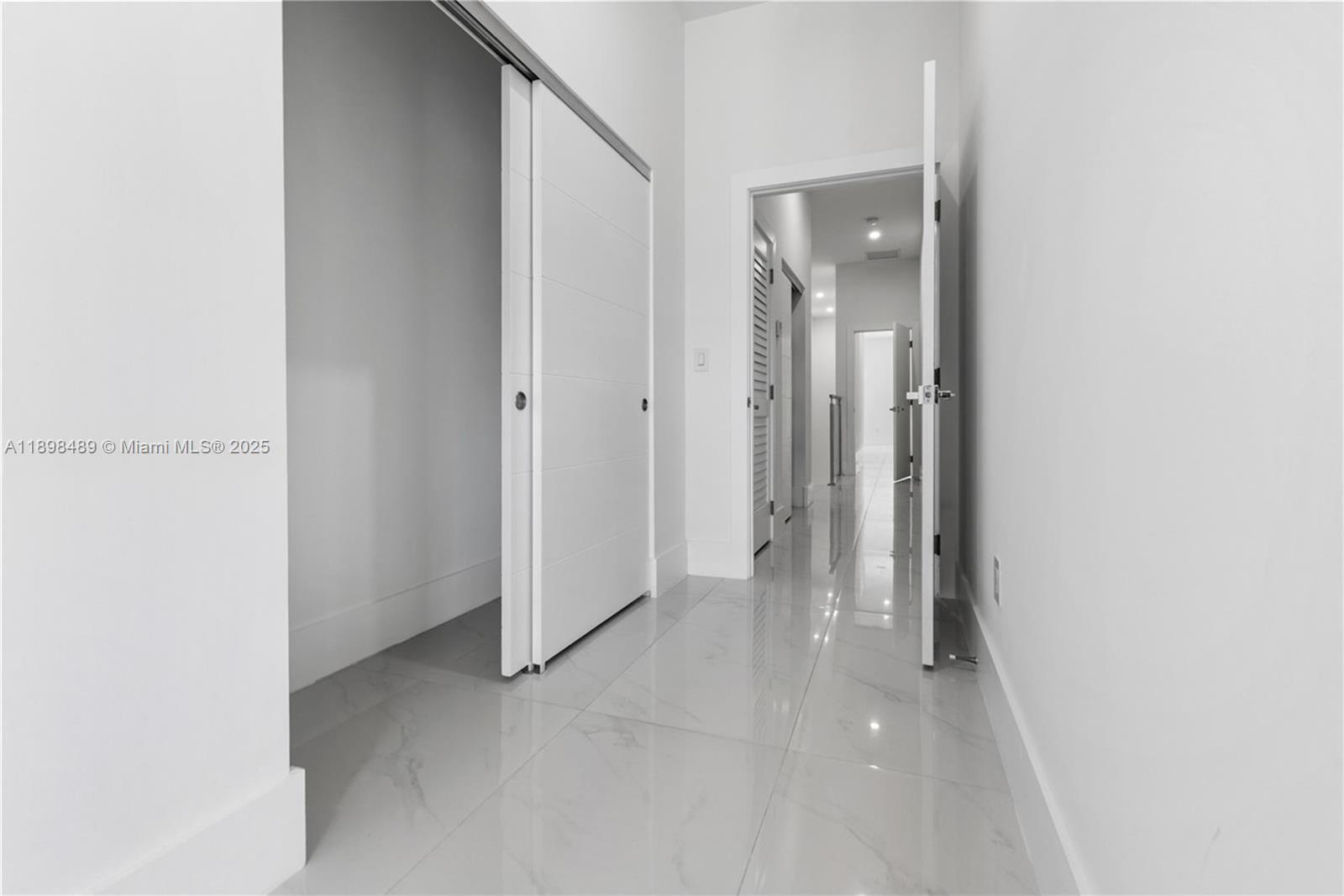 CARTERS ADDN TO C GR - Residential Lease