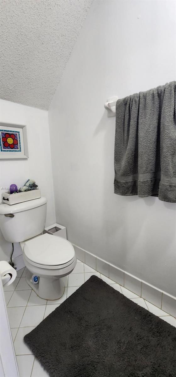 BONITA VILLAS CONDO - Residential Lease