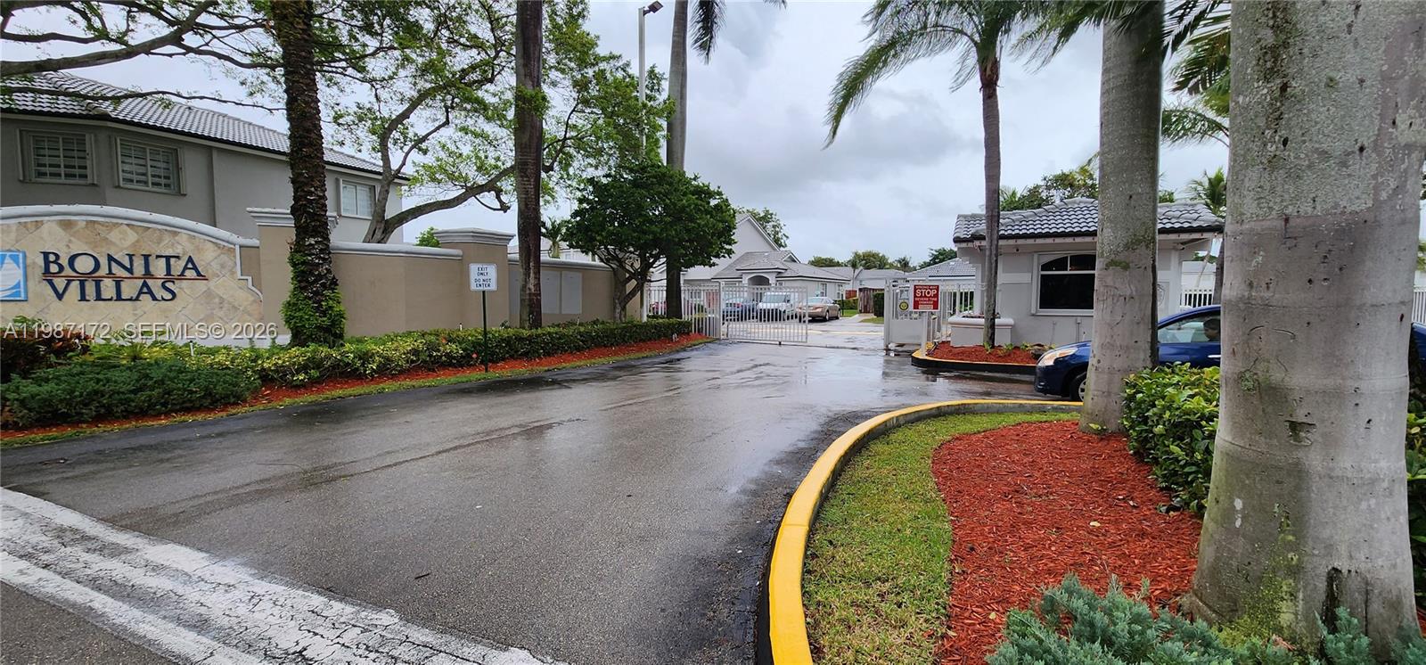 BONITA VILLAS CONDO - Residential Lease