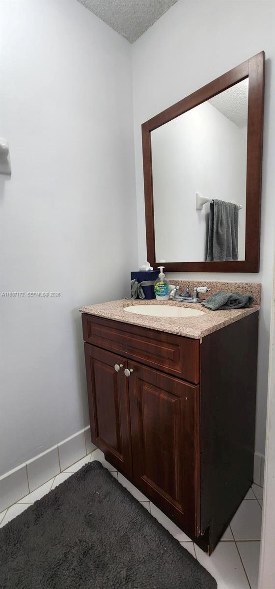 BONITA VILLAS CONDO - Residential Lease