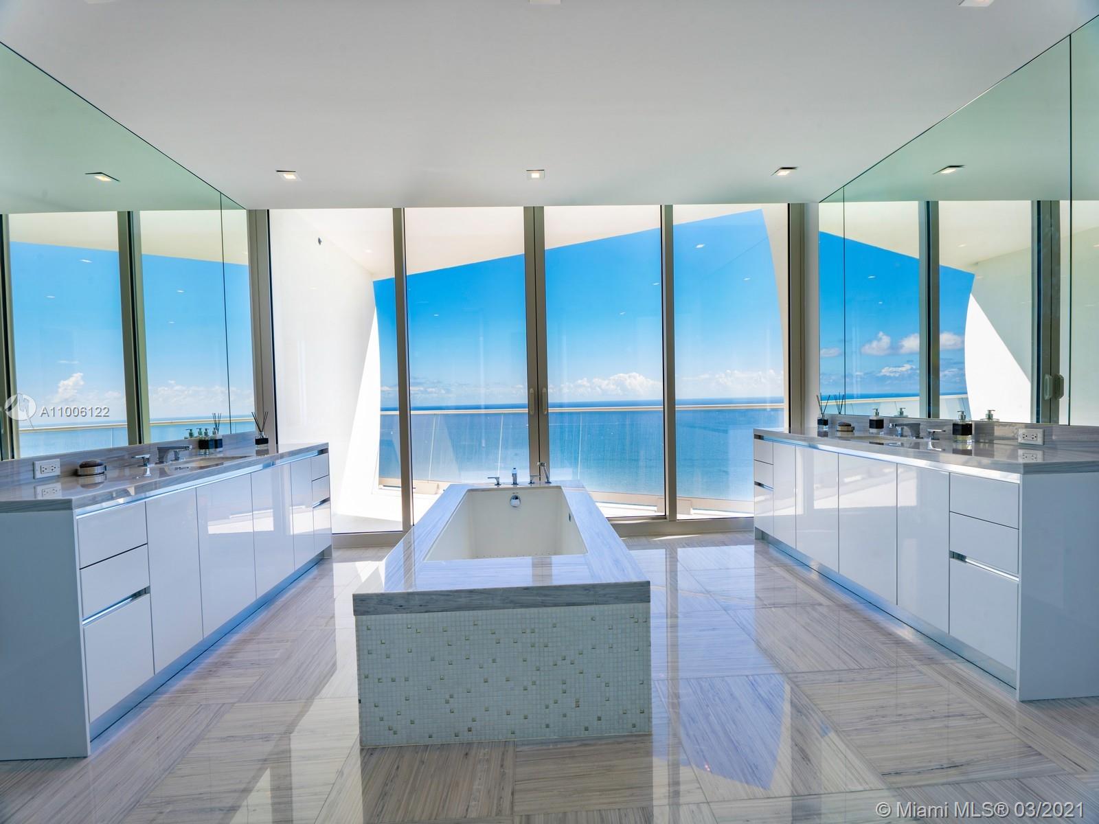 JADE SIGNATURE CONDO - Residential