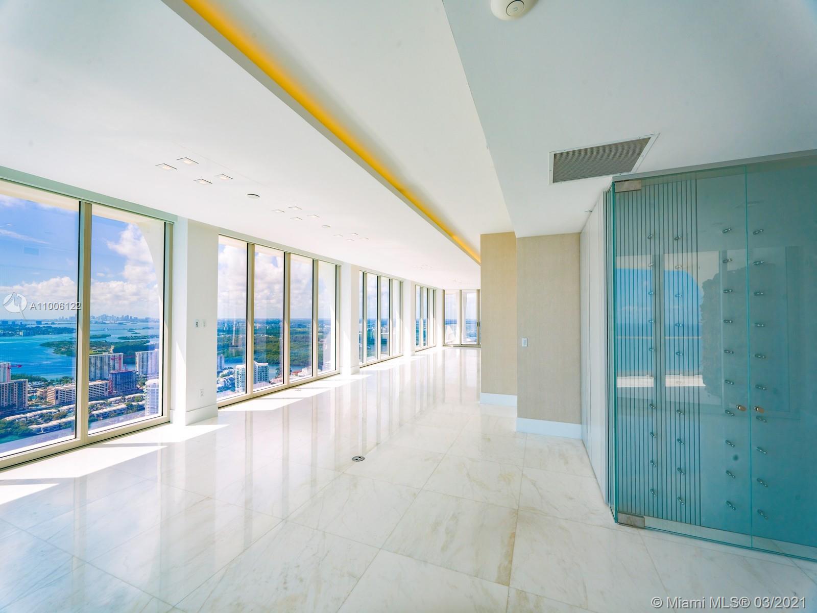 JADE SIGNATURE CONDO - Residential