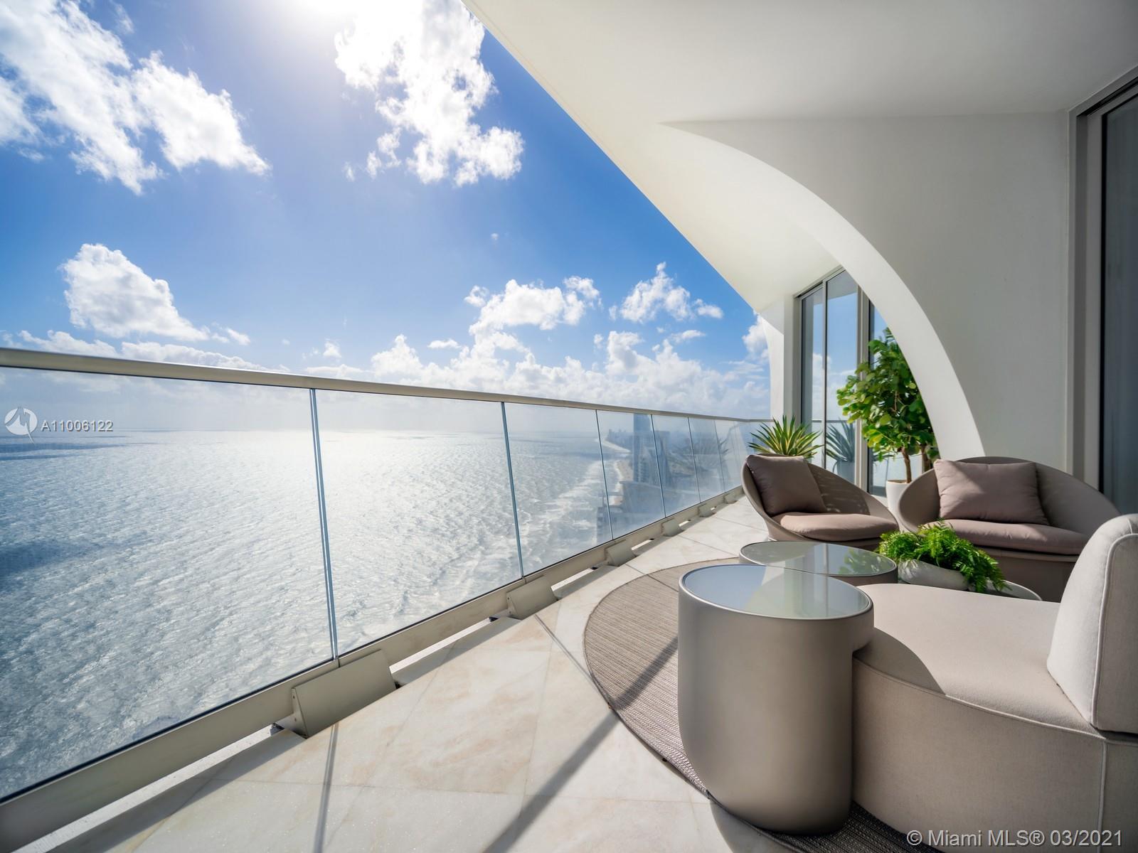 JADE SIGNATURE CONDO - Residential