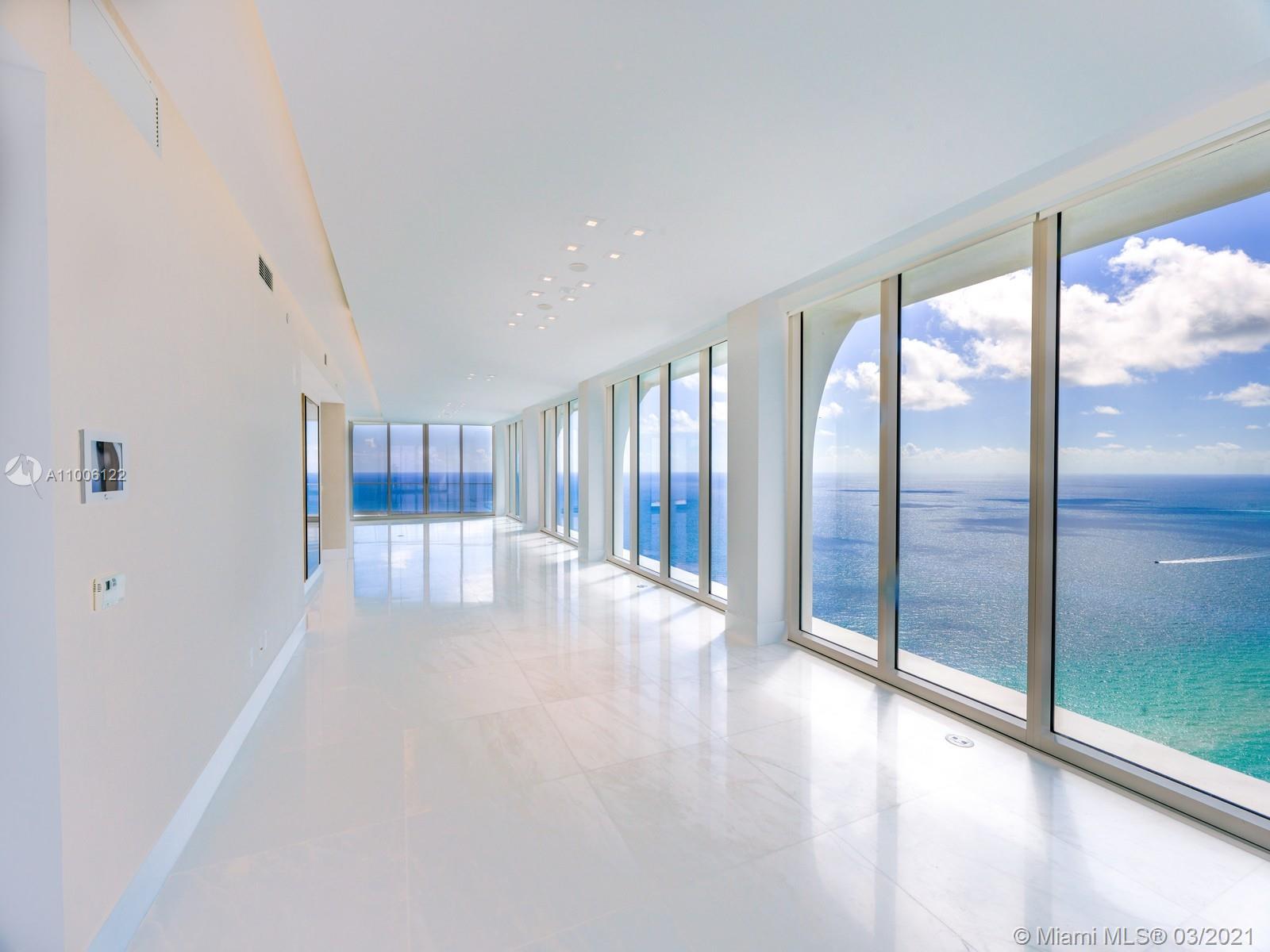 JADE SIGNATURE CONDO - Residential