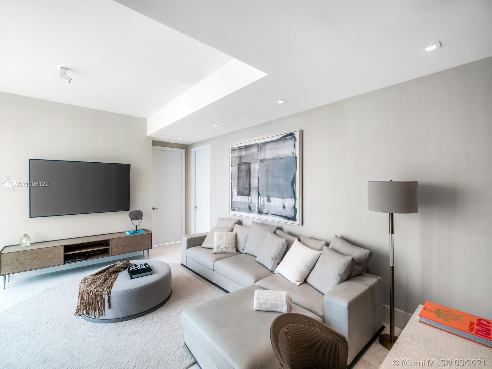 JADE SIGNATURE CONDO - Residential