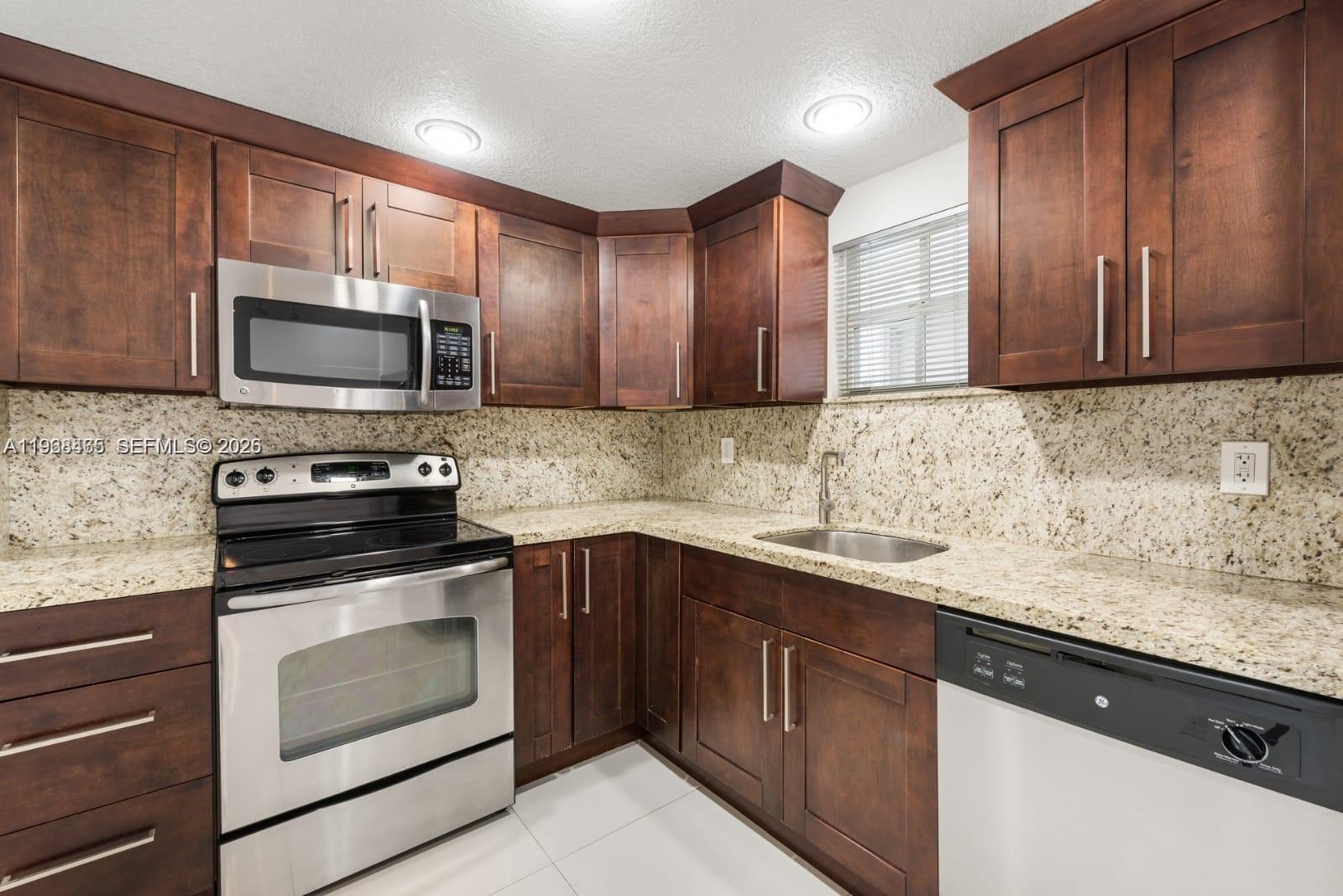 INWOOD A SUB - Residential Lease
