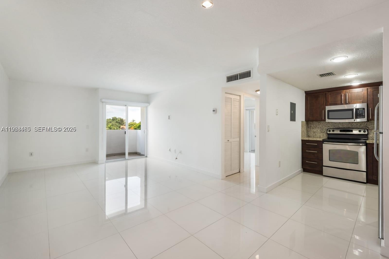 INWOOD A SUB - Residential Lease