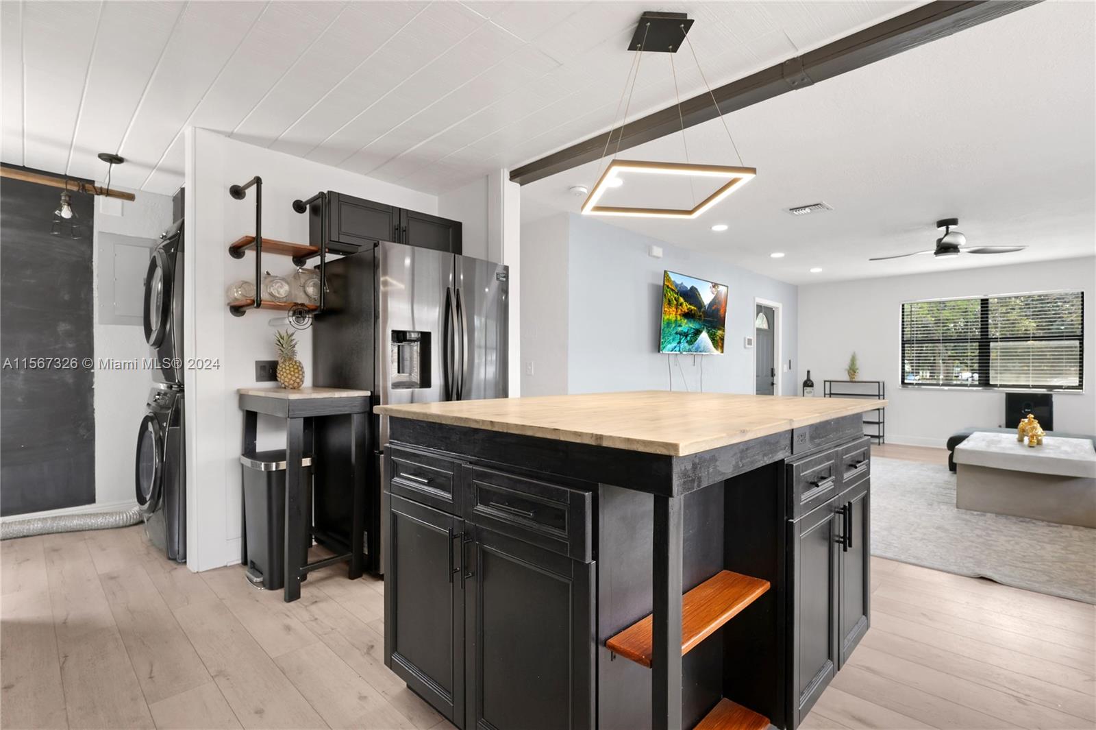 MELROSE PARK ESTATES - Residential
