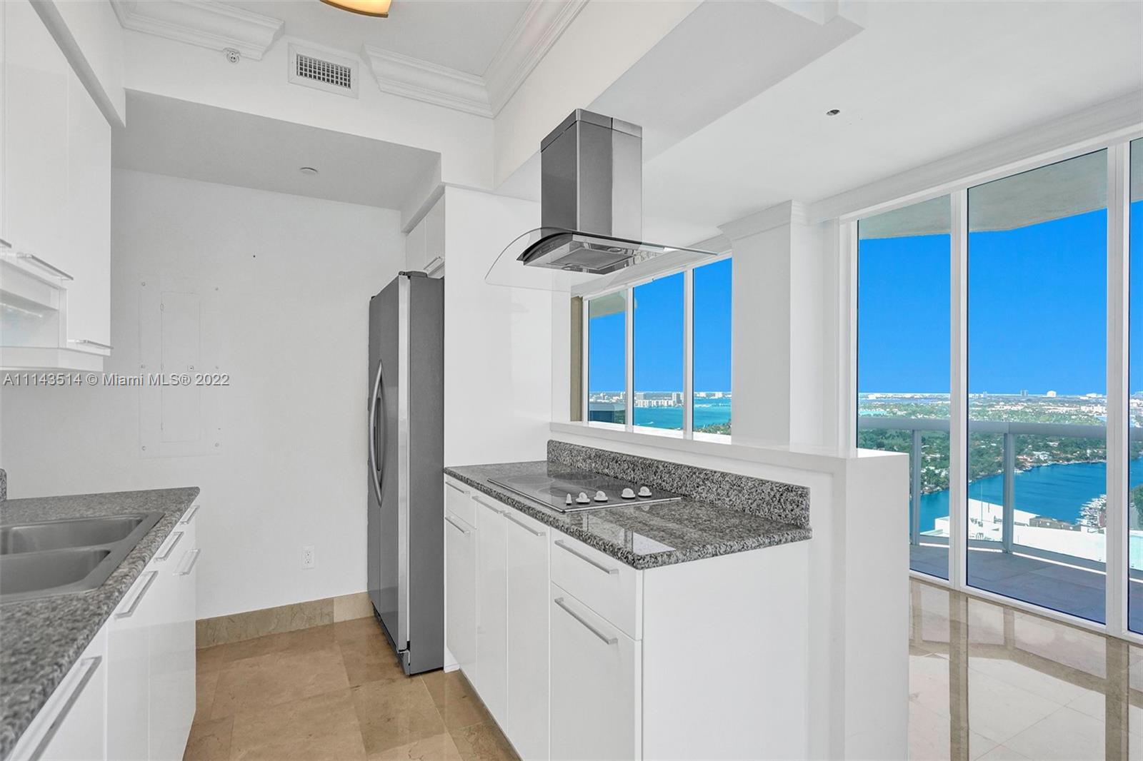 BLUE DIAMOND CONDO - Residential