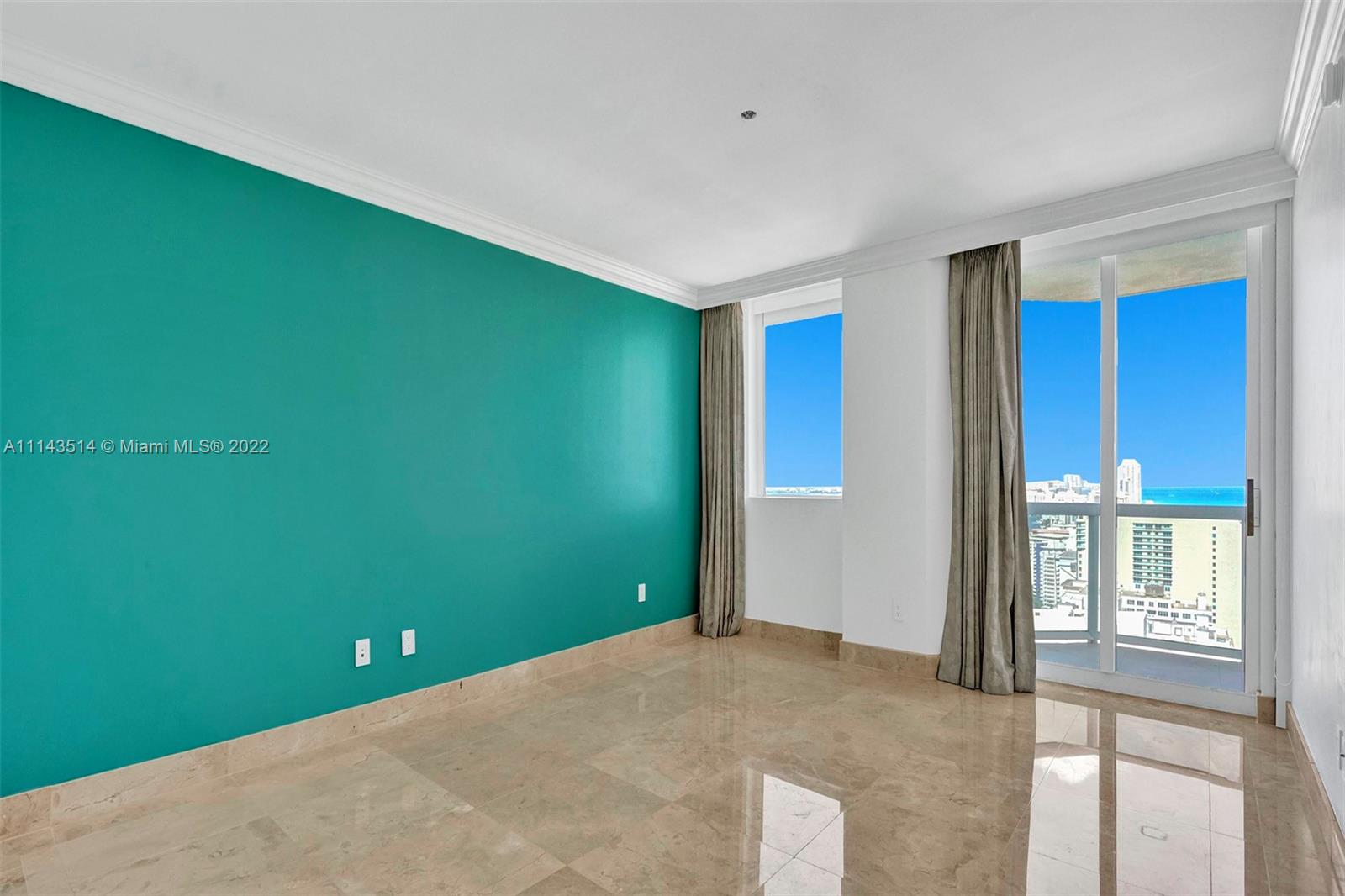 BLUE DIAMOND CONDO - Residential