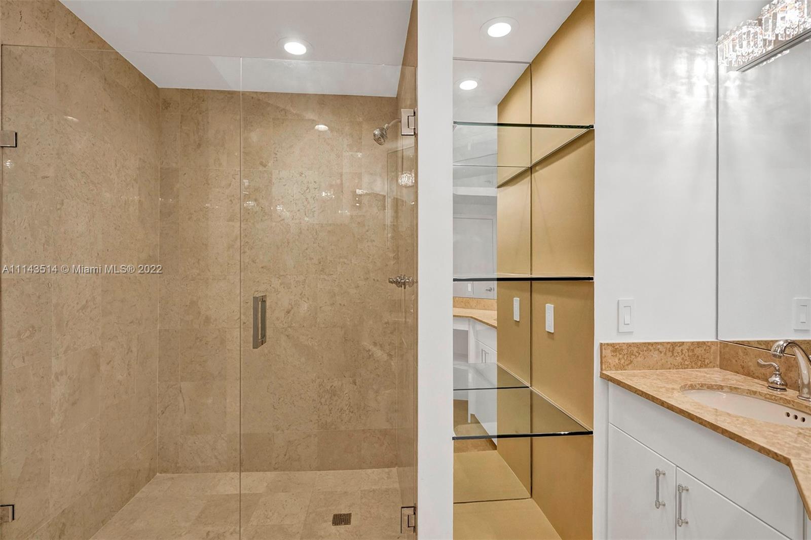 BLUE DIAMOND CONDO - Residential