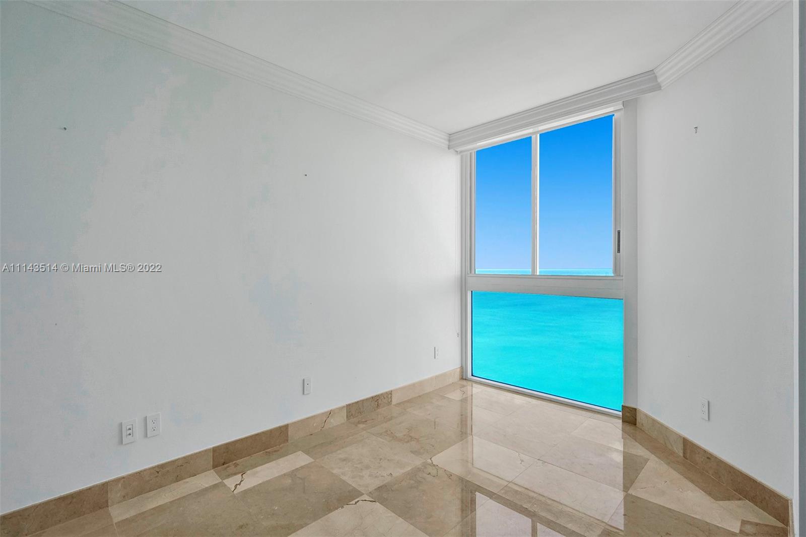 BLUE DIAMOND CONDO - Residential