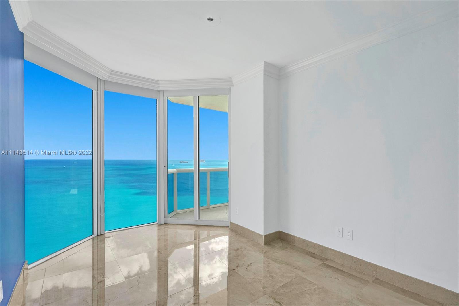 BLUE DIAMOND CONDO - Residential