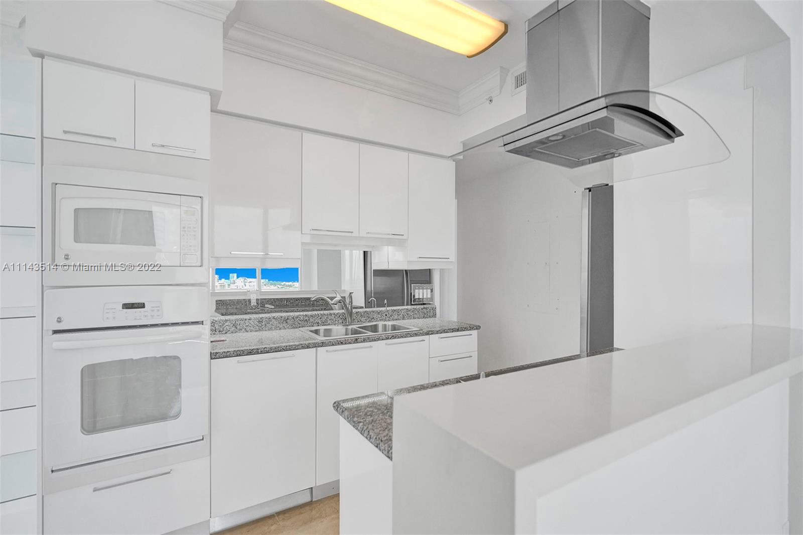 BLUE DIAMOND CONDO - Residential
