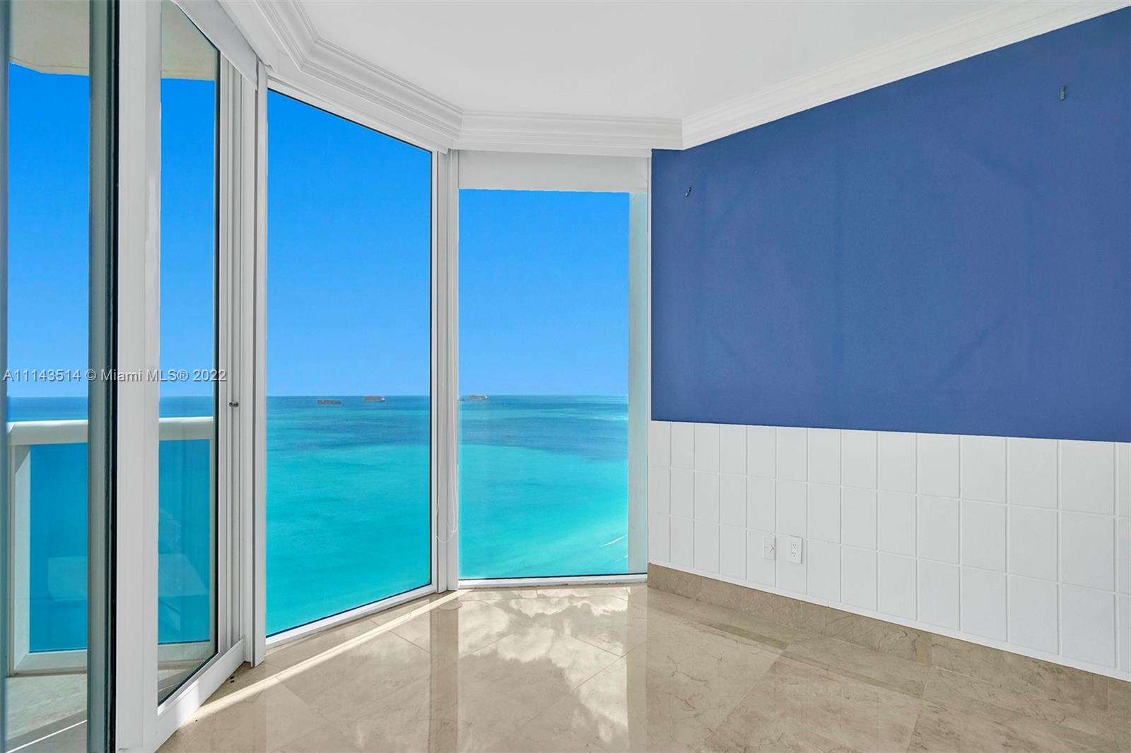BLUE DIAMOND CONDO - Residential