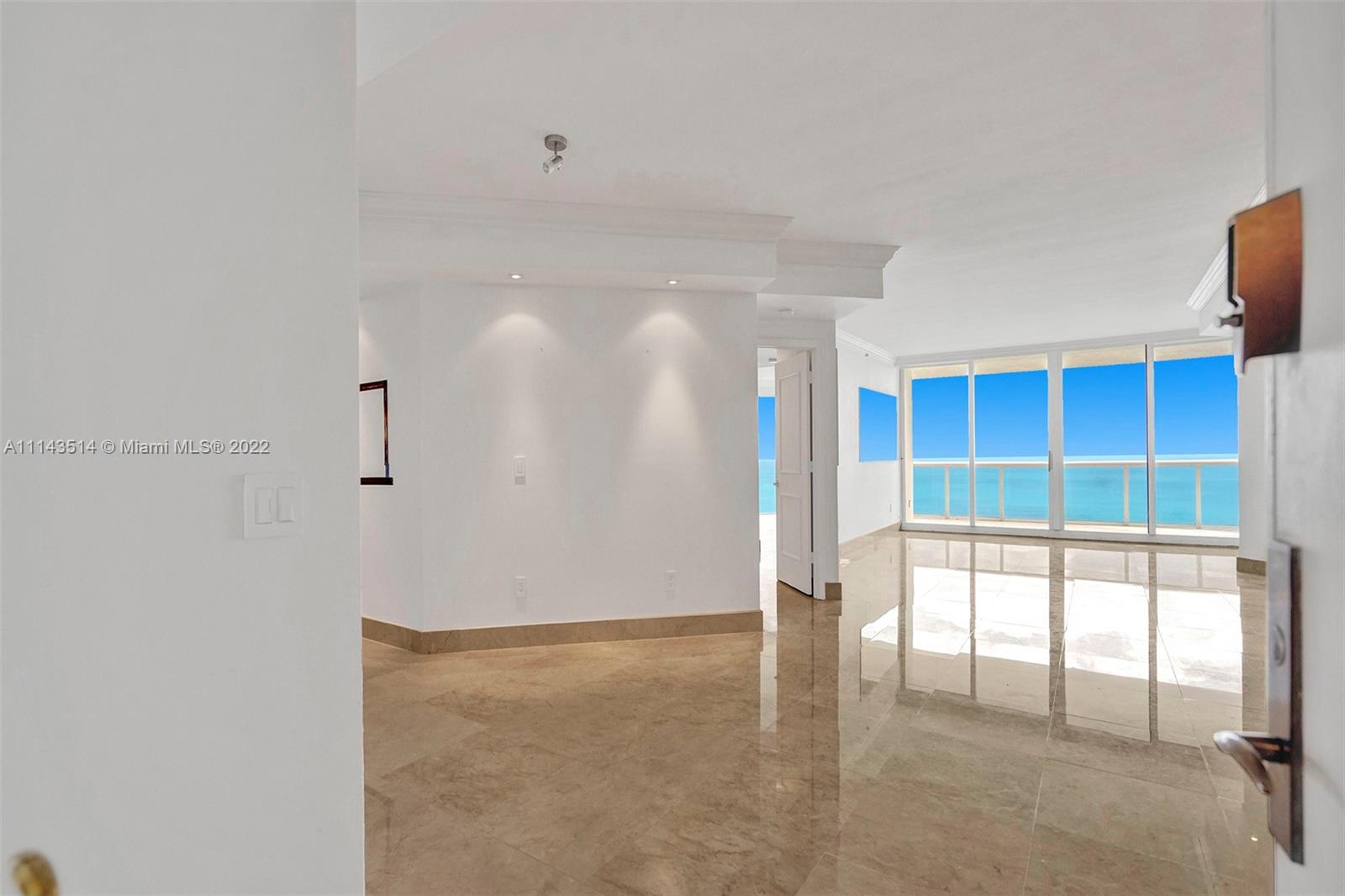 BLUE DIAMOND CONDO - Residential