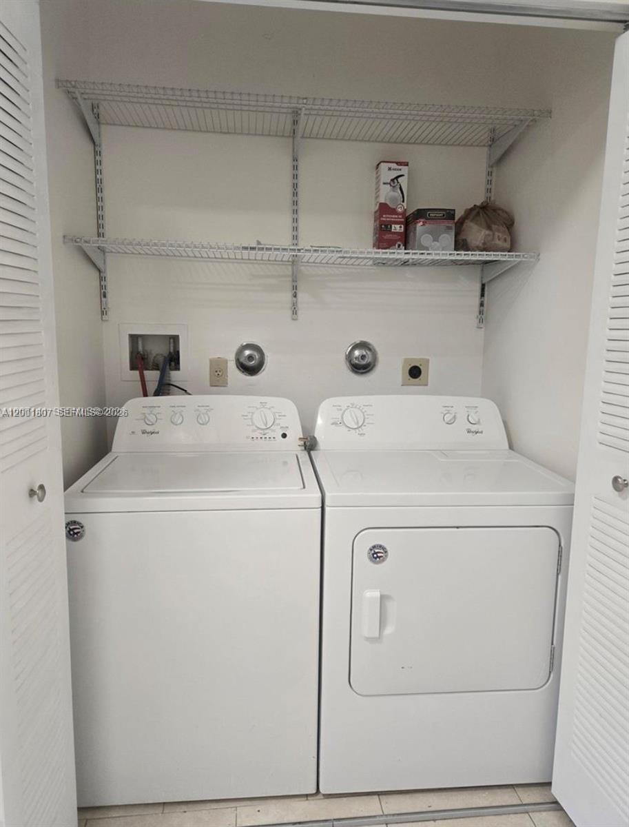 1ST ADDN TO PINEWOOD PARK - Residential Lease