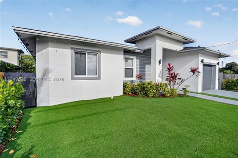 Photo of 655 NW 24th Ave, Fort Lauderdale, FL 33311 (MLS # A12049819)