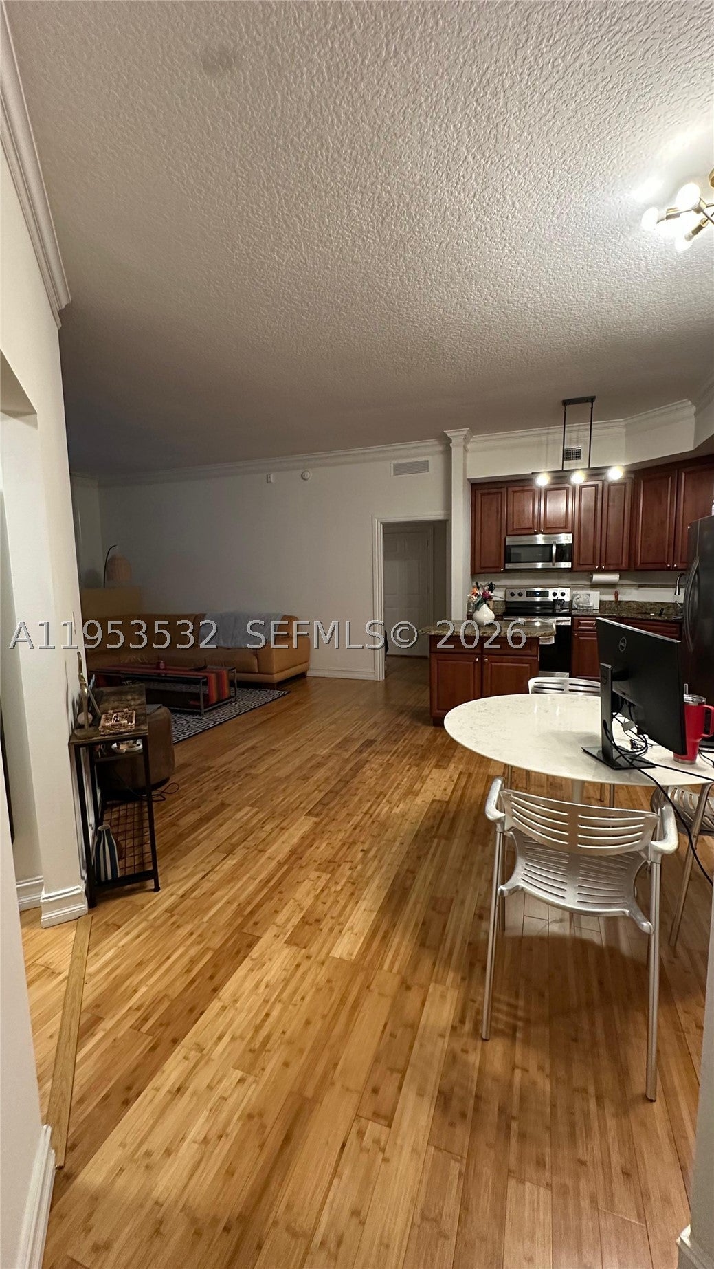 3001 NE 185th St 119