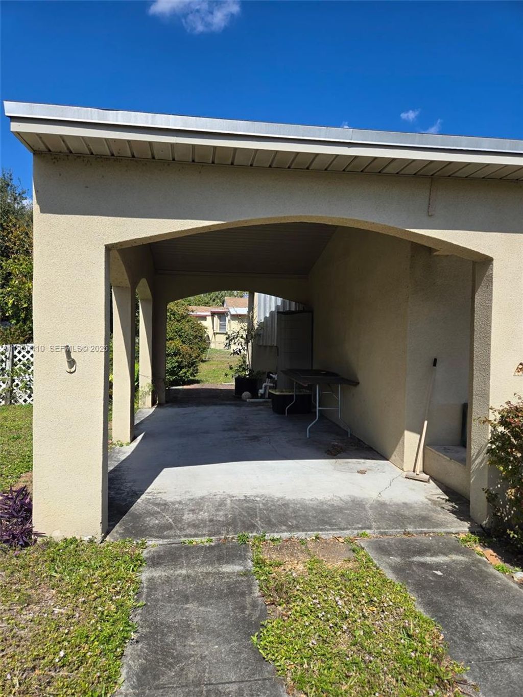 Photo of 2651 Fletcher Ct, Hollywood, FL 33020 (MLS # A11966410)