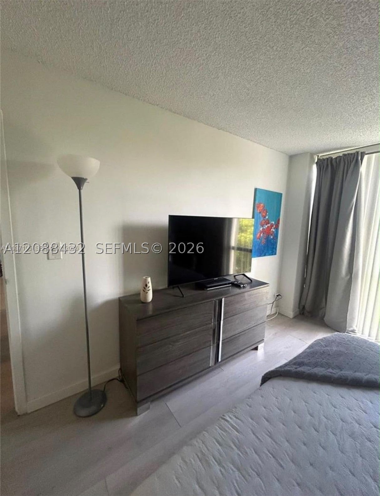 16909 N BAY Rd 512