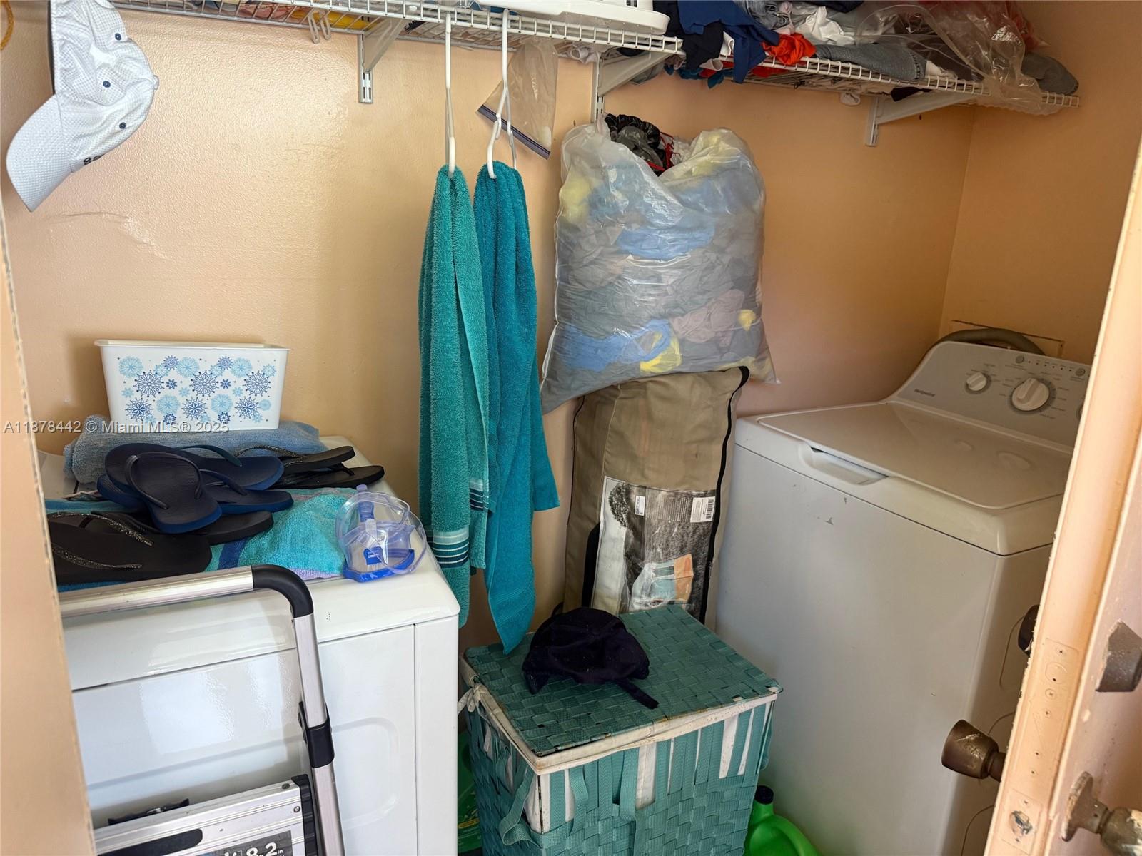 BENT TREE LAKE CENTRAL - Residential