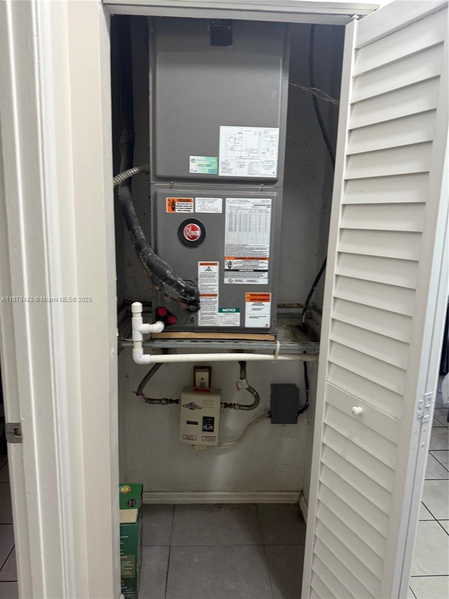 BENT TREE LAKE CENTRAL - Residential