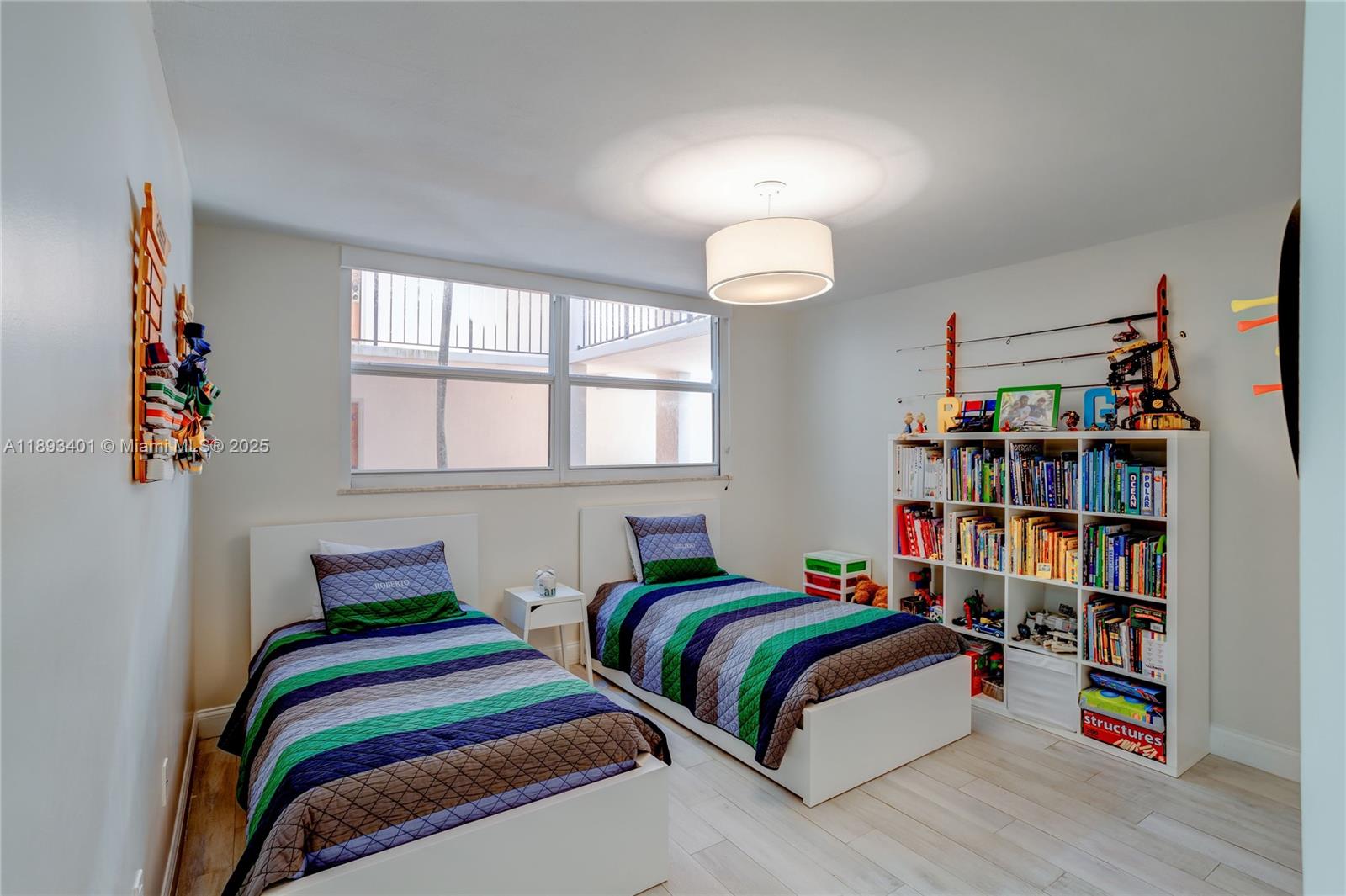OCEAN VILLAGE CONDO - Residential Lease