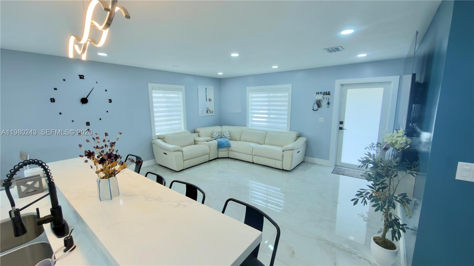 21ST CENTURY HOMES 3RD SE - Residential