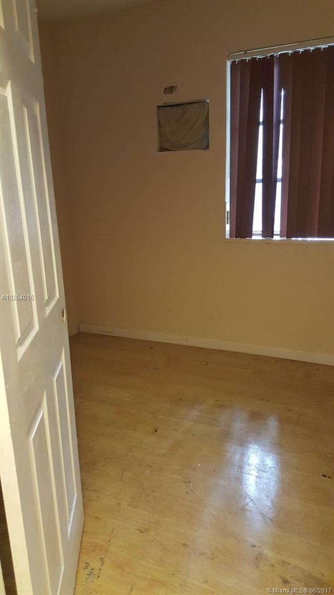 LIBERIA - Residential