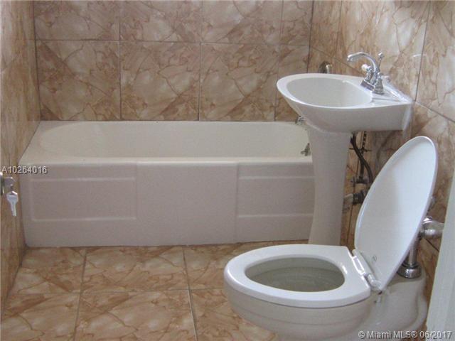 LIBERIA - Residential