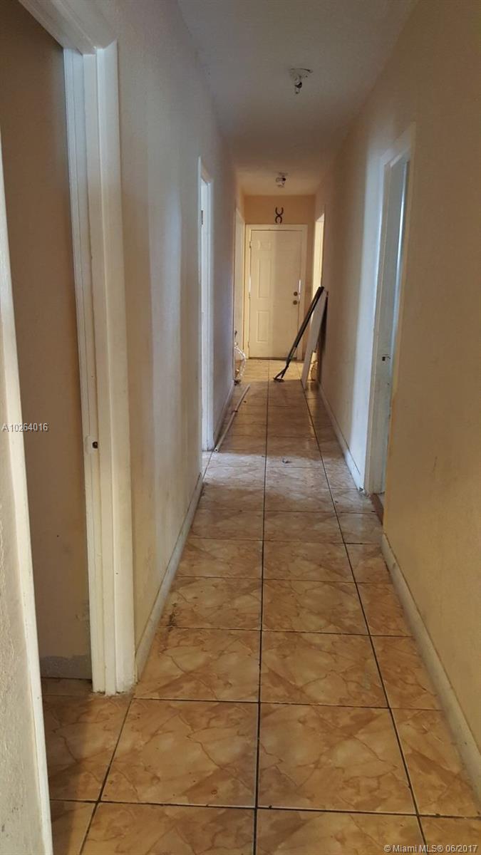 LIBERIA - Residential