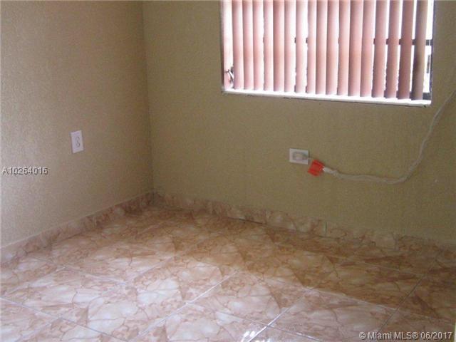 LIBERIA - Residential