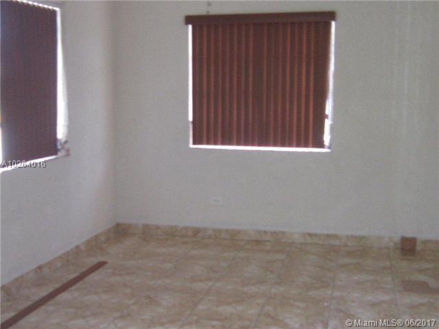 LIBERIA - Residential