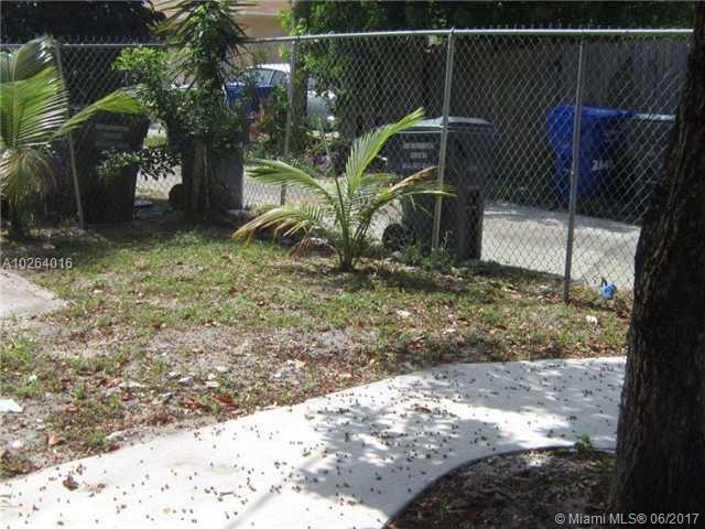 LIBERIA - Residential