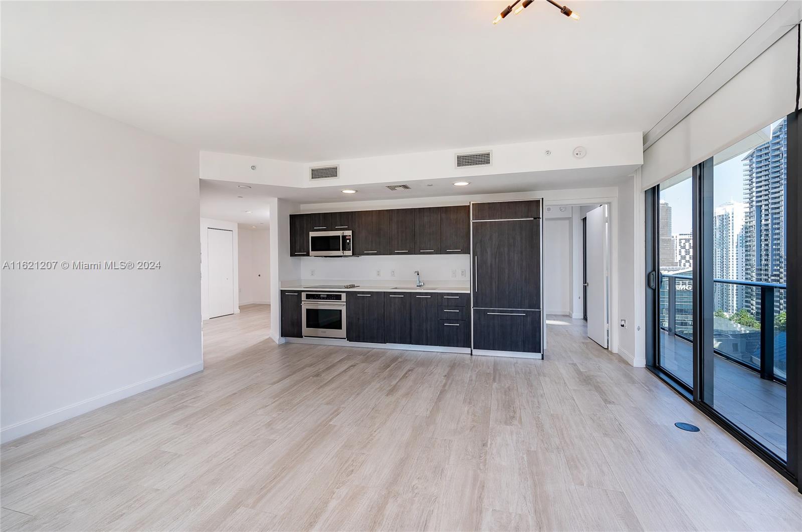 BRICKELL HEIGHTS WEST CON - Residential
